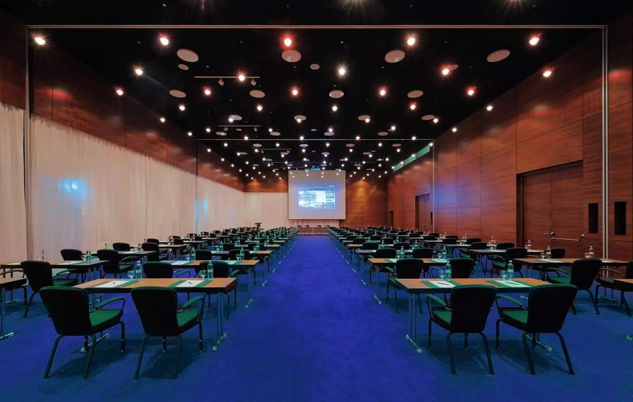 RADISSONBLU_EDIT (10).jpg